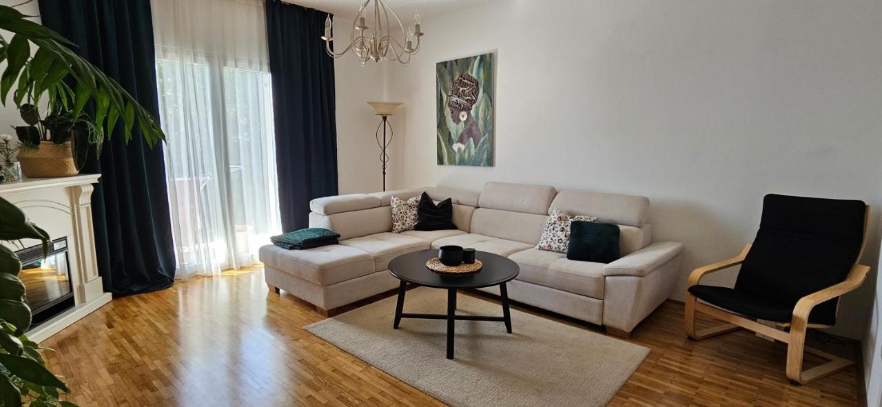 Holiday Apartment Arman Vizinada Ngoại thất bức ảnh
